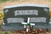 Filename=KunzLeroyEAnnaneeBergdolt.jpg
Filesize=87KiB
Dimensions=576x390
Date added=Nov 19, 2008 KunzLeroyEAnnaneeBergdolt.jpg